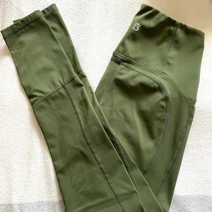 Buffbunny leggings size small